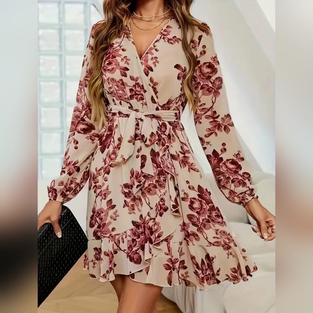 NWOT Cream/Raspberry floral pattern long sleeve  summer/fall dress
